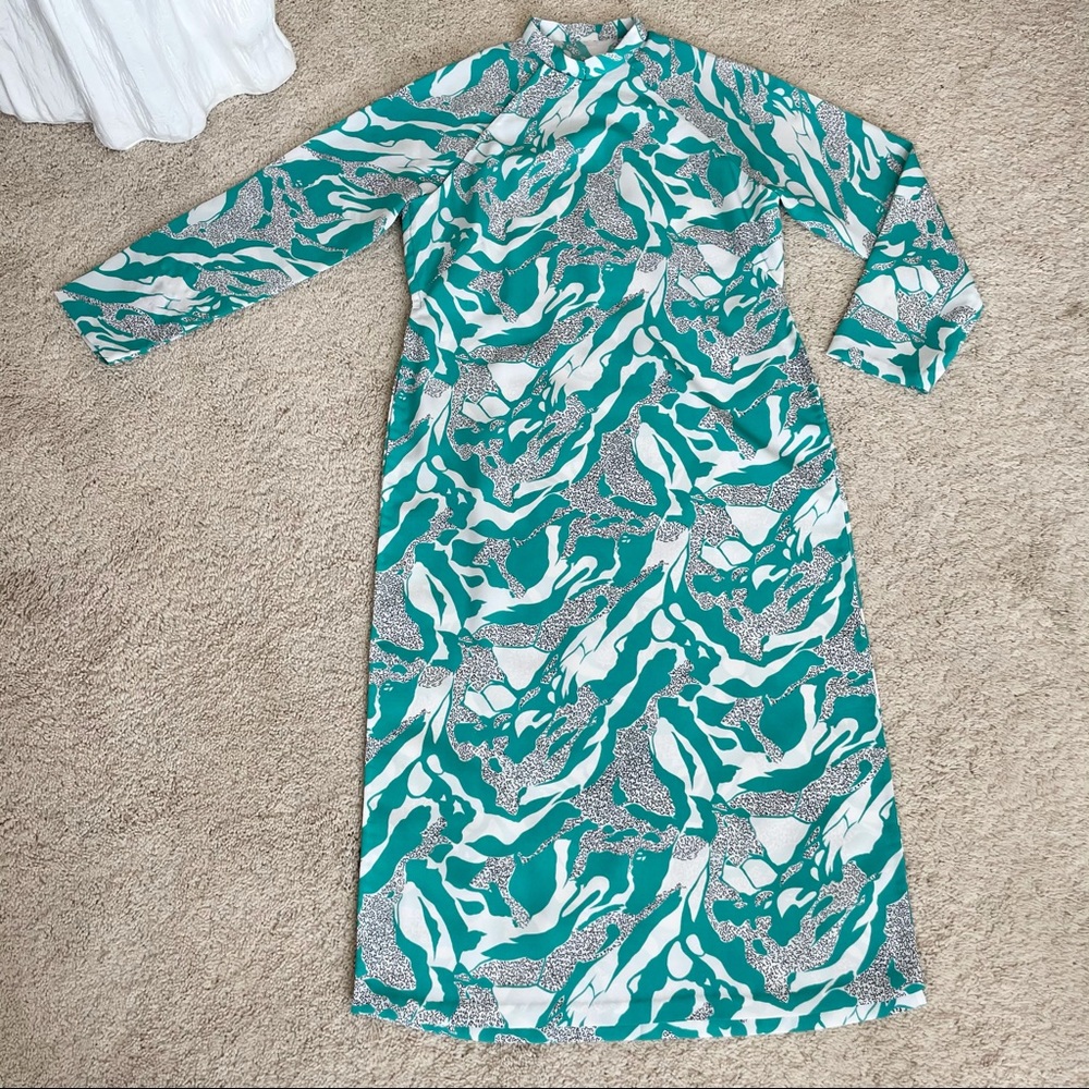 Vintage Handmade Abstract Tunic / Cheongsam - Picture 3 of 14